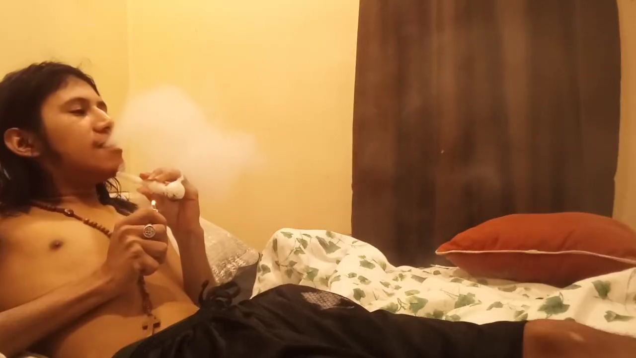 Smoking meth Gay Porn Video - TheGay.com